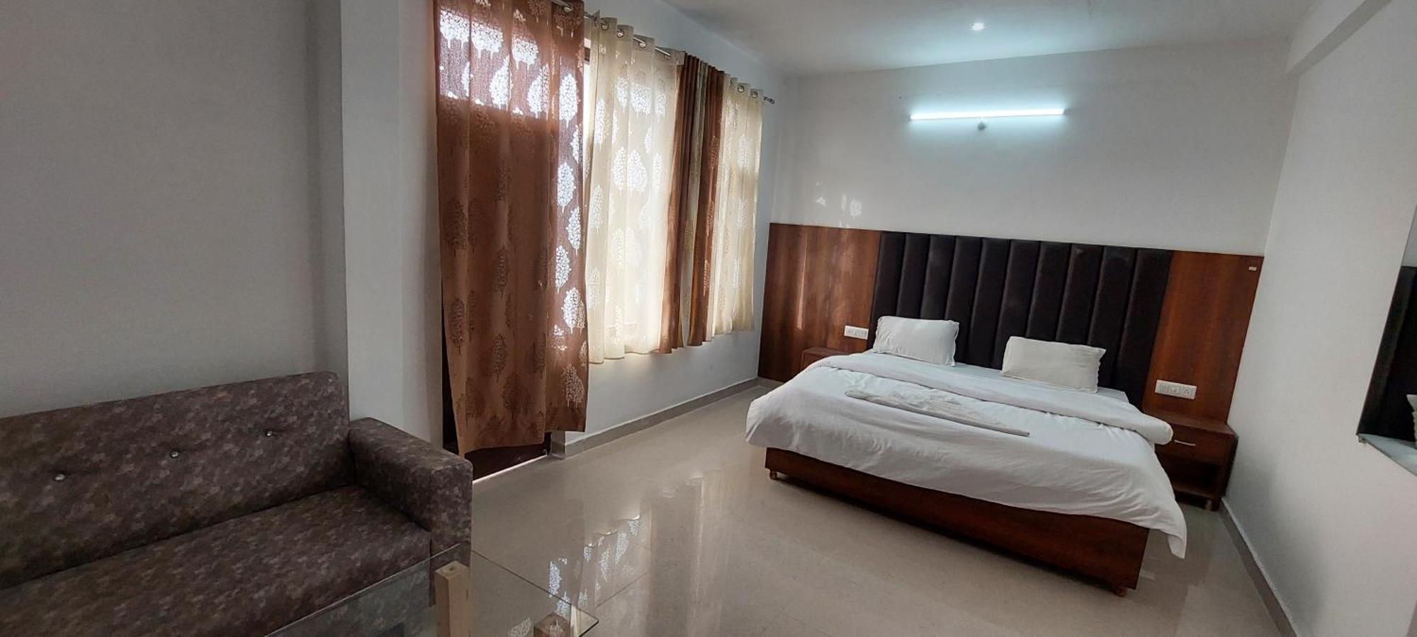 Peaceful Retreat Home Stay, Dalhousie Exterior photo