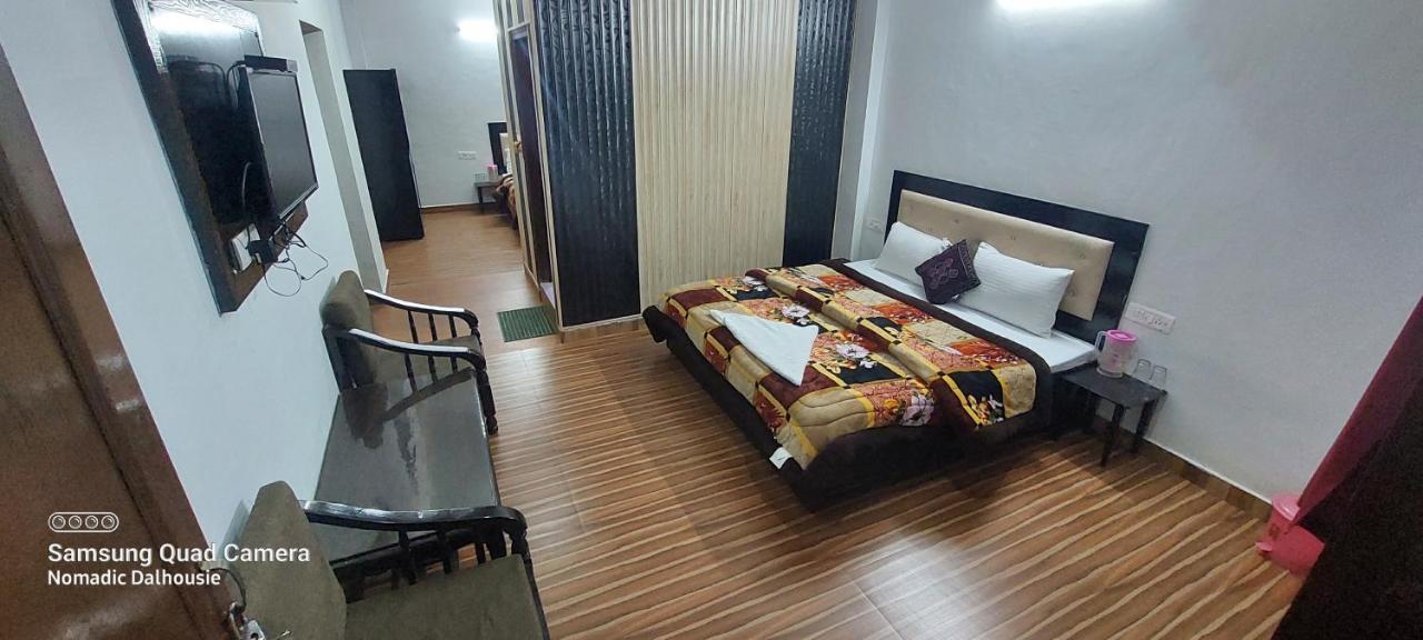 Peaceful Retreat Home Stay, Dalhousie Exterior photo