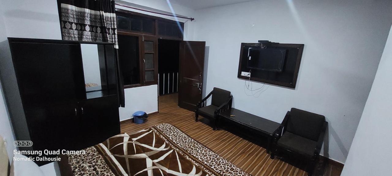 Peaceful Retreat Home Stay, Dalhousie Exterior photo