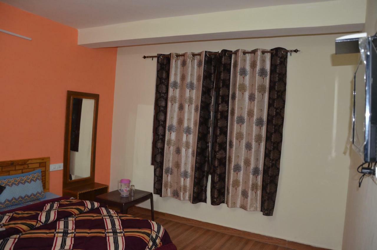 Peaceful Retreat Home Stay, Dalhousie Exterior photo