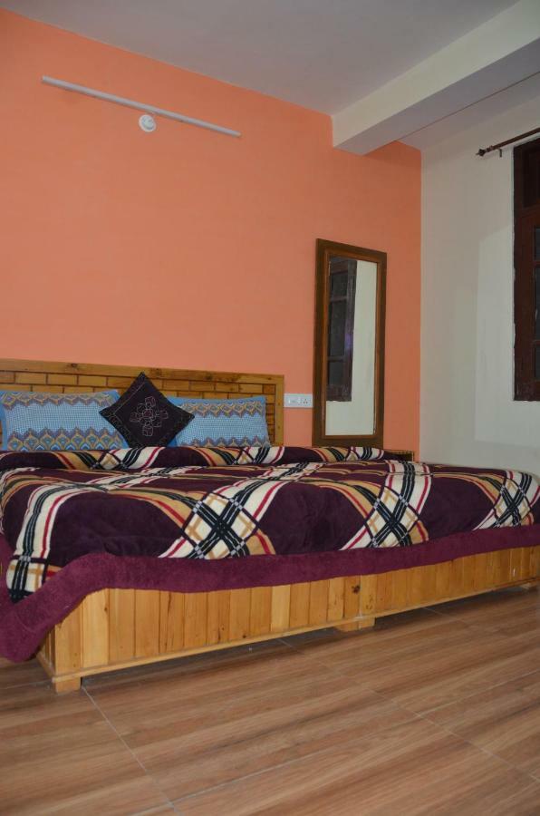 Peaceful Retreat Home Stay, Dalhousie Exterior photo
